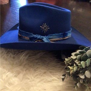 NEW! Super rare Wyeth Astral cobalt cowgirl hat